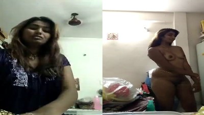 Srilankan Girl Shows Big Ass Boobs